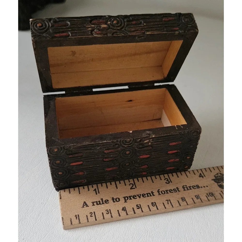 Vintage Ornate Carved Wood Box With Lid 4